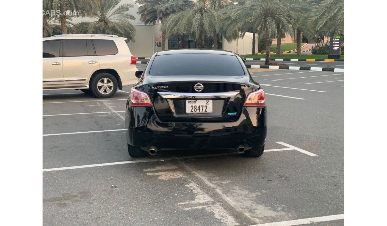 Nissan Altima S