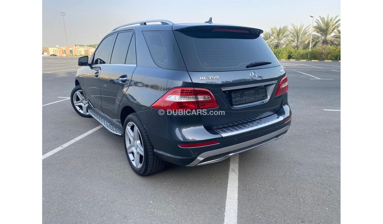 Mercedes-Benz ML 350 AMG Mercedes ML-350 2014 GCC V6 Perfect Condition - Full Option