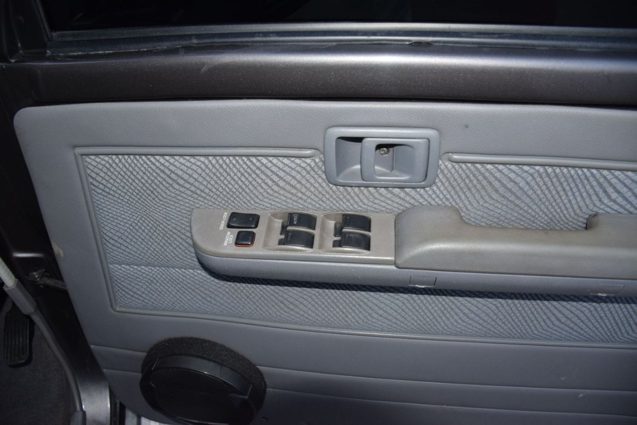 Toyota Land Cruiser Pick Up