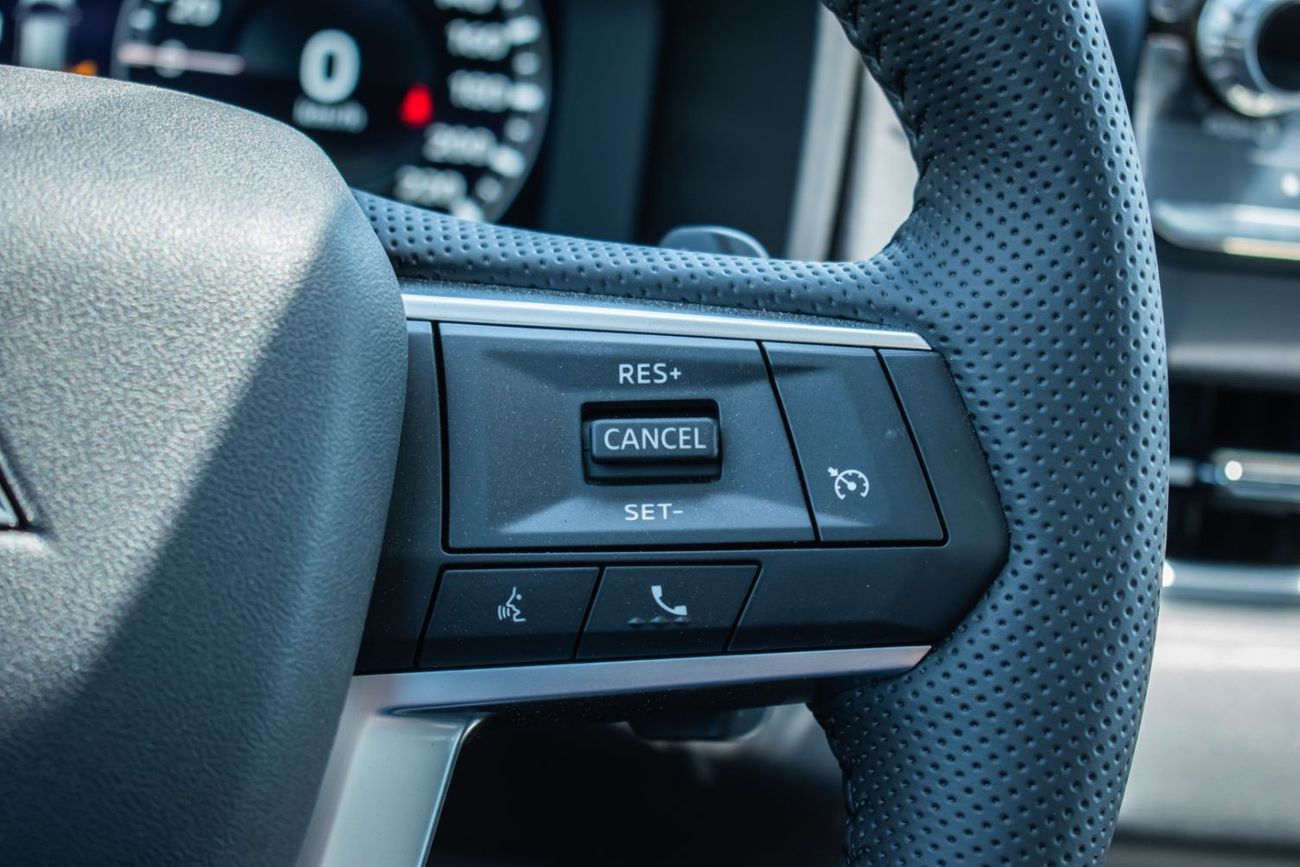 Mitsubishi Outlander Mitsubishi Outlander Brand New Mitsubishi Outlander Medium Line OUTLANDER-ML-24 2.5L Petrol