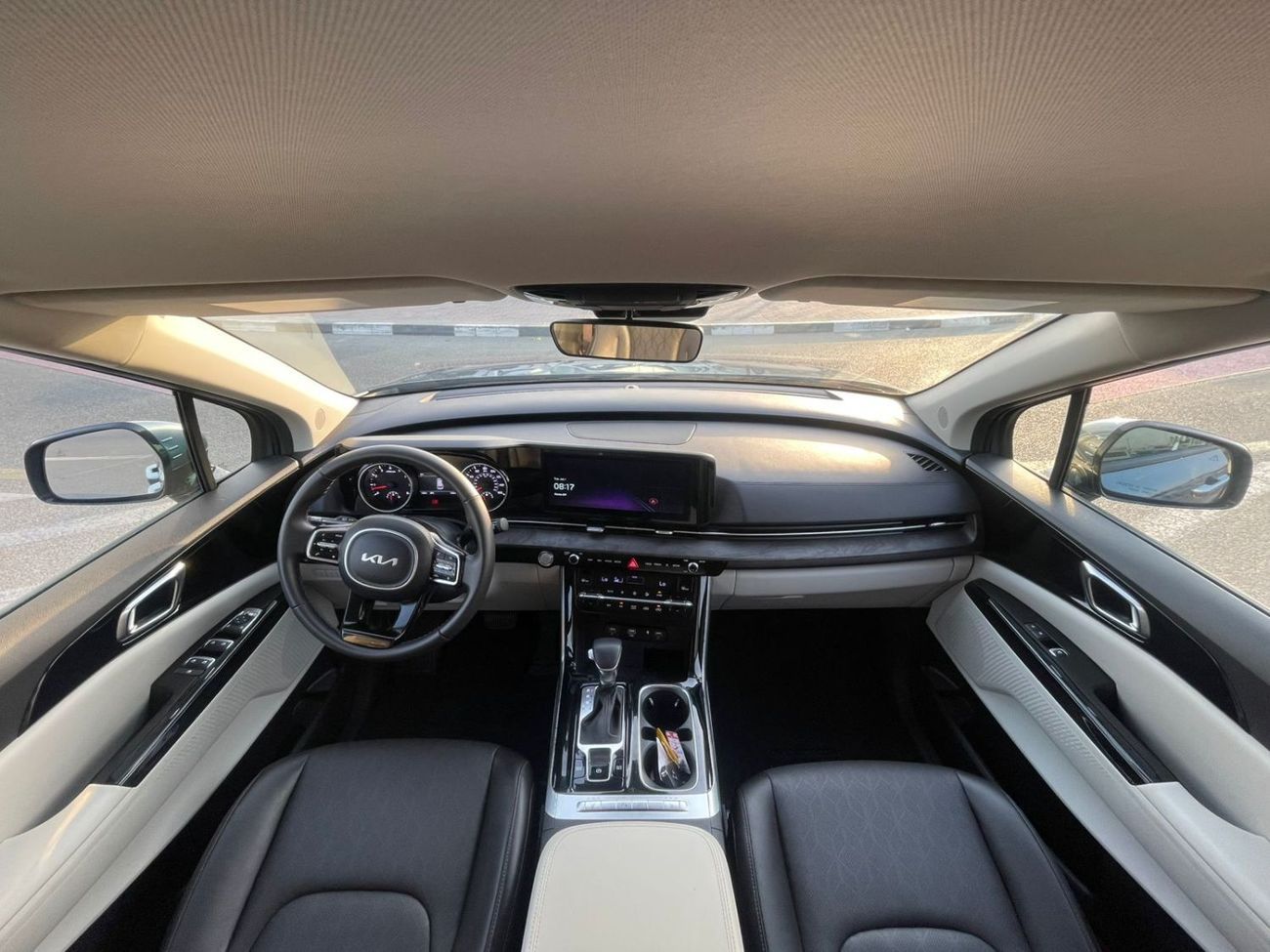 Kia Carnival 2024 Kia Carnival EX 3.5L V6 - Full Option - 8 Seater - Front & Rear Radar Sensor - Trunk / Door Ful