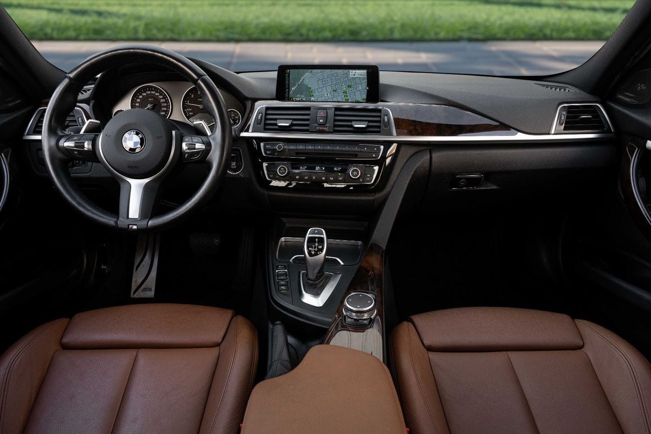 BMW 340i M-Kit 3.0L | 1,900 P.M (4 Years)⁣ | 0% Downpayment | Full Agency History!
