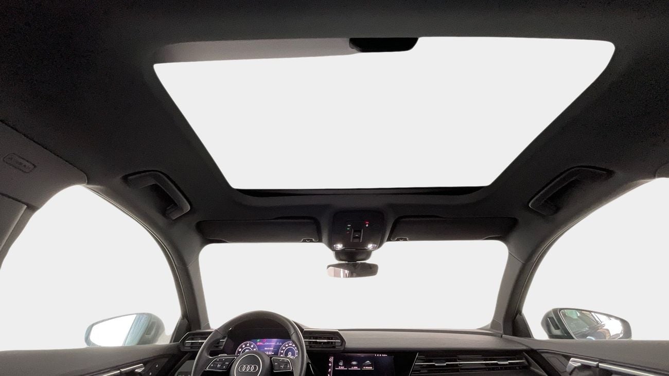 أودي RS3 TFSI quattro | شامل الضمان | 0 ﺪﻔﻋﺓ ﺃﻮﻟﻯ