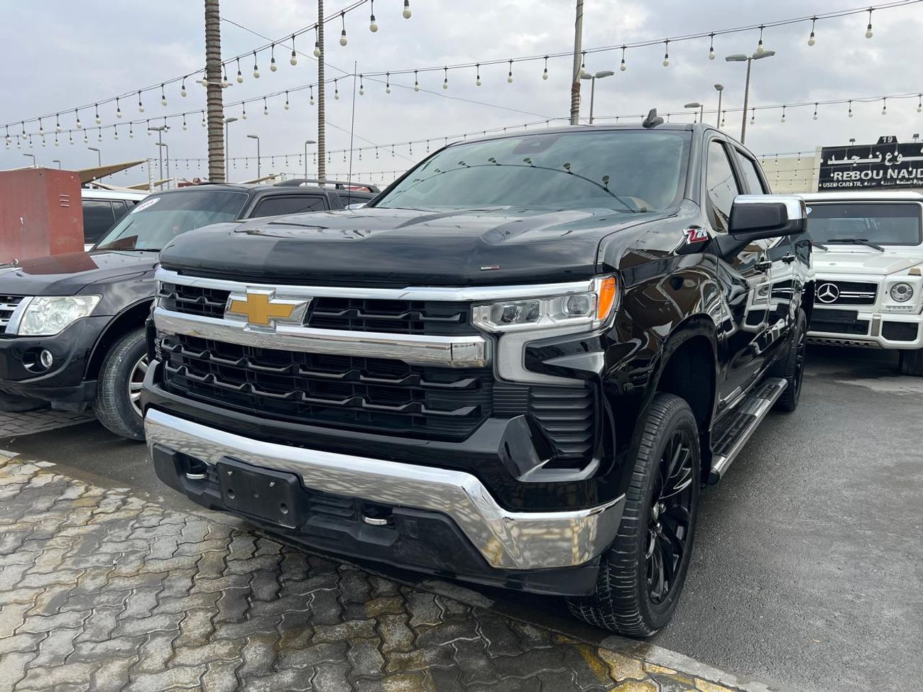 شيفروليه سيلفارادو CHEVROLET SILVERADO LT 2023 ENGINE 5.3L/V8