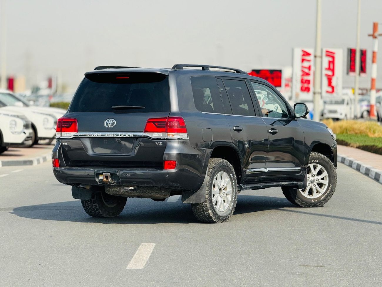 Toyota Land Cruiser VXR top of the range