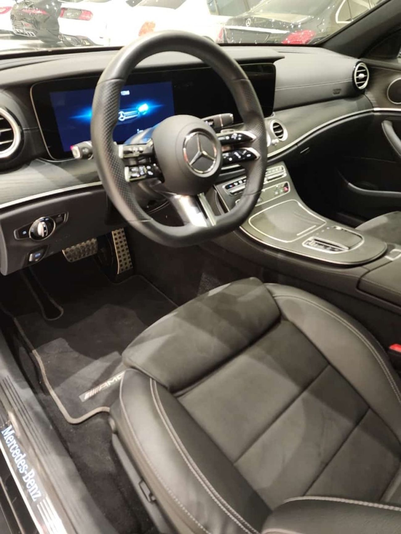 مرسيدس بنز E200 Premium 2.0L