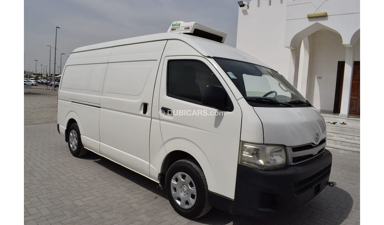 Toyota Hiace GLS - High Roof LWB Toyota Hiace Highroof chiller van, model:2013.Excellent condition