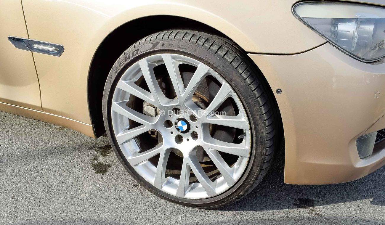 BMW 750Li 2010 Model VIP edition 3 DVD  Cold heated seats soft closing doors