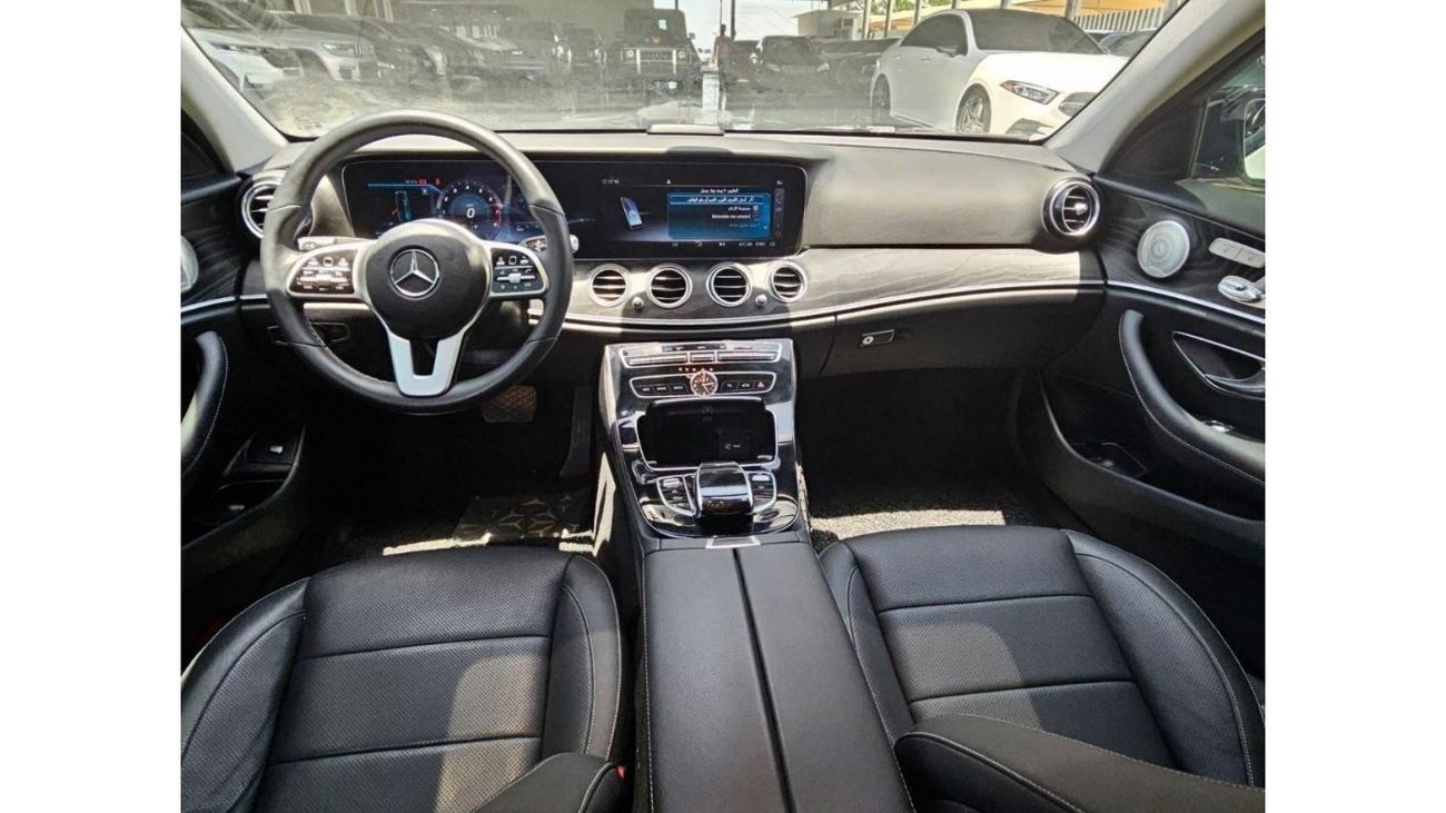 Mercedes-Benz E300 Premium