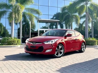 Hyundai Veloster GLS 1.6L GLS | 1.6L | |GCC | EXCELLENT CONDITION