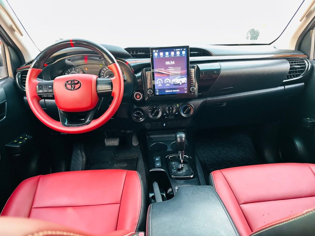 تويوتا هيلوكس Toyota Hilux SR5 2020 Facelift 2024 GR V4 LHD