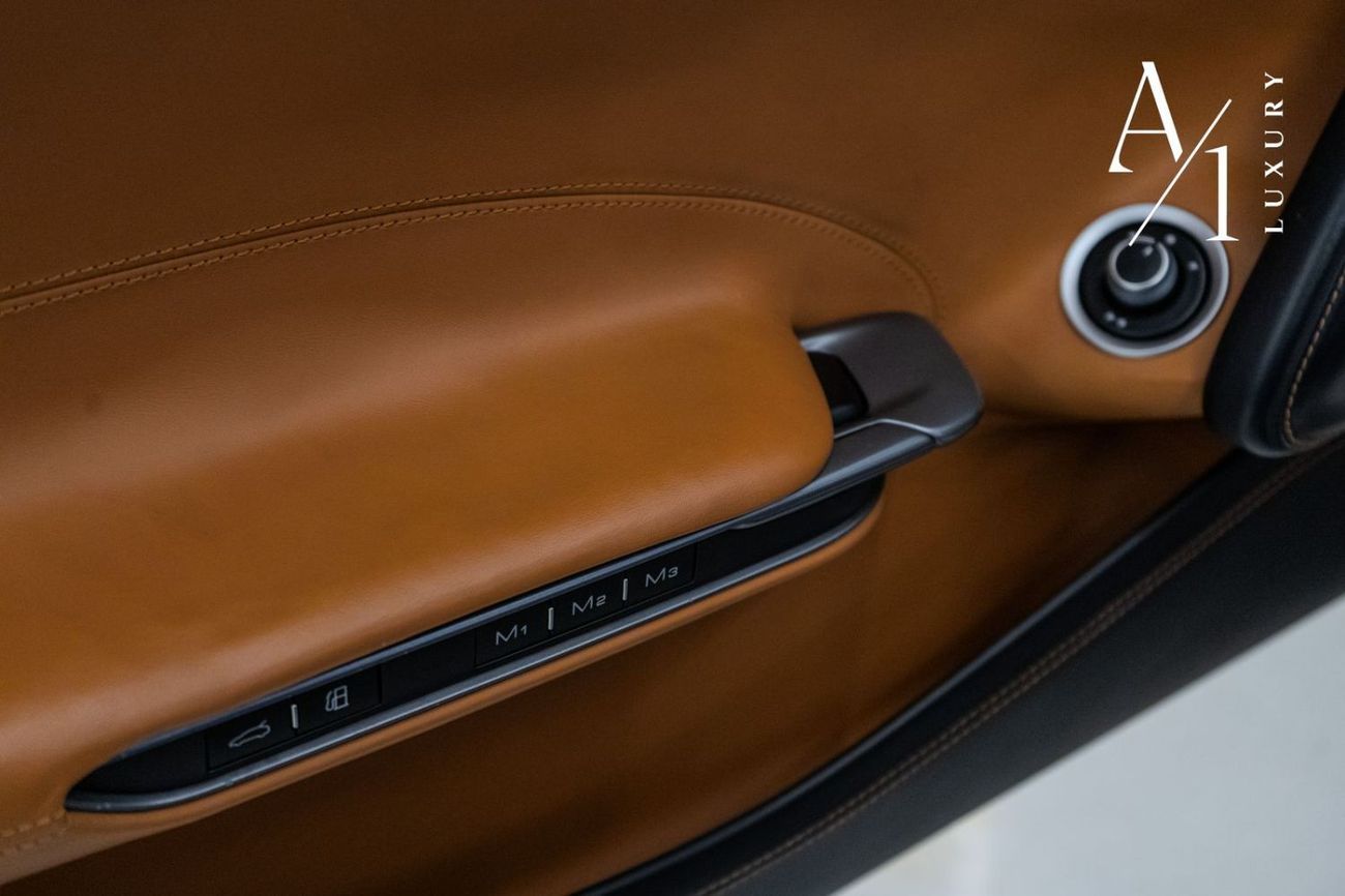 Ferrari GTC4 Lusso 2019 Ferrari GTC4Lusso Hatchback, Warranty, Full Ferrari Service History, Low Kms, GCC