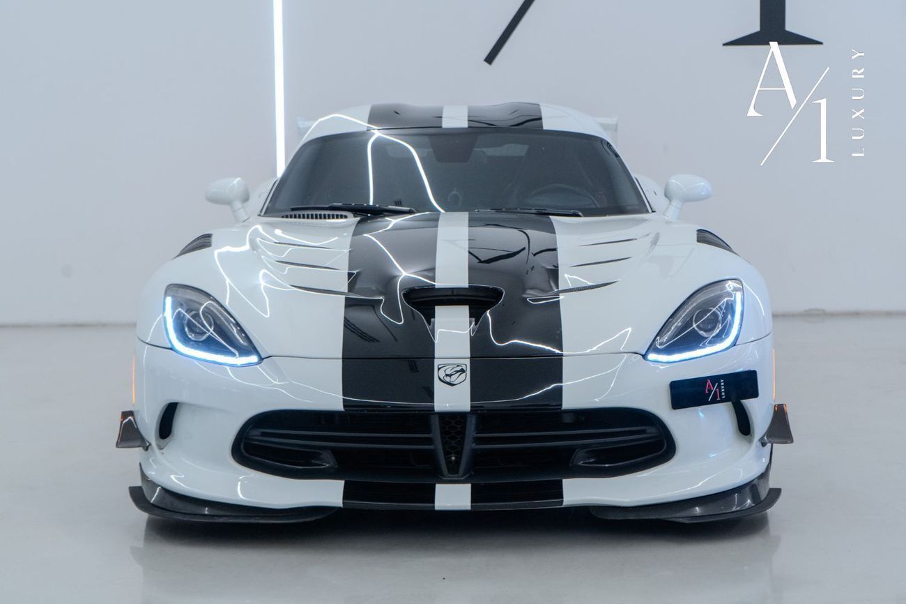 دودج فايبر SRT10 GTC 8.4L 2016 Dodge Viper GTC Time Attack Edition V10, 1 Of 1, Carbon Fiber Accents, Clean Tit