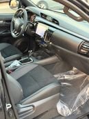 Toyota Hilux DC 4.0L PETROL GR SPORT AUTOMATIC TRANSMISSION ( FOR RE EXPORT ONLY )