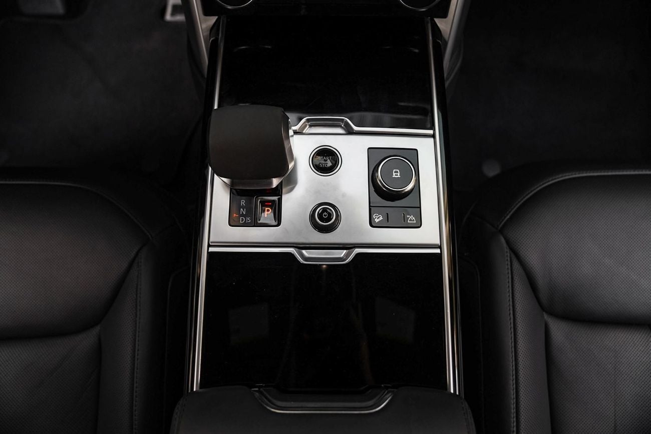 Land Rover Range Rover HSE Clean title 2Keys Original paint with heads-up display Completely Service and ready to go