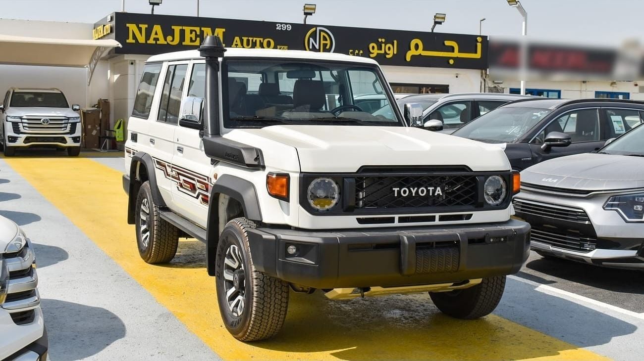 Toyota Land Cruiser 70 4.0L V6 A/T