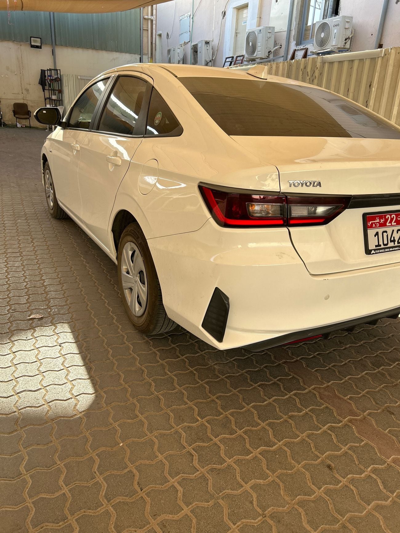 Toyota Yaris E