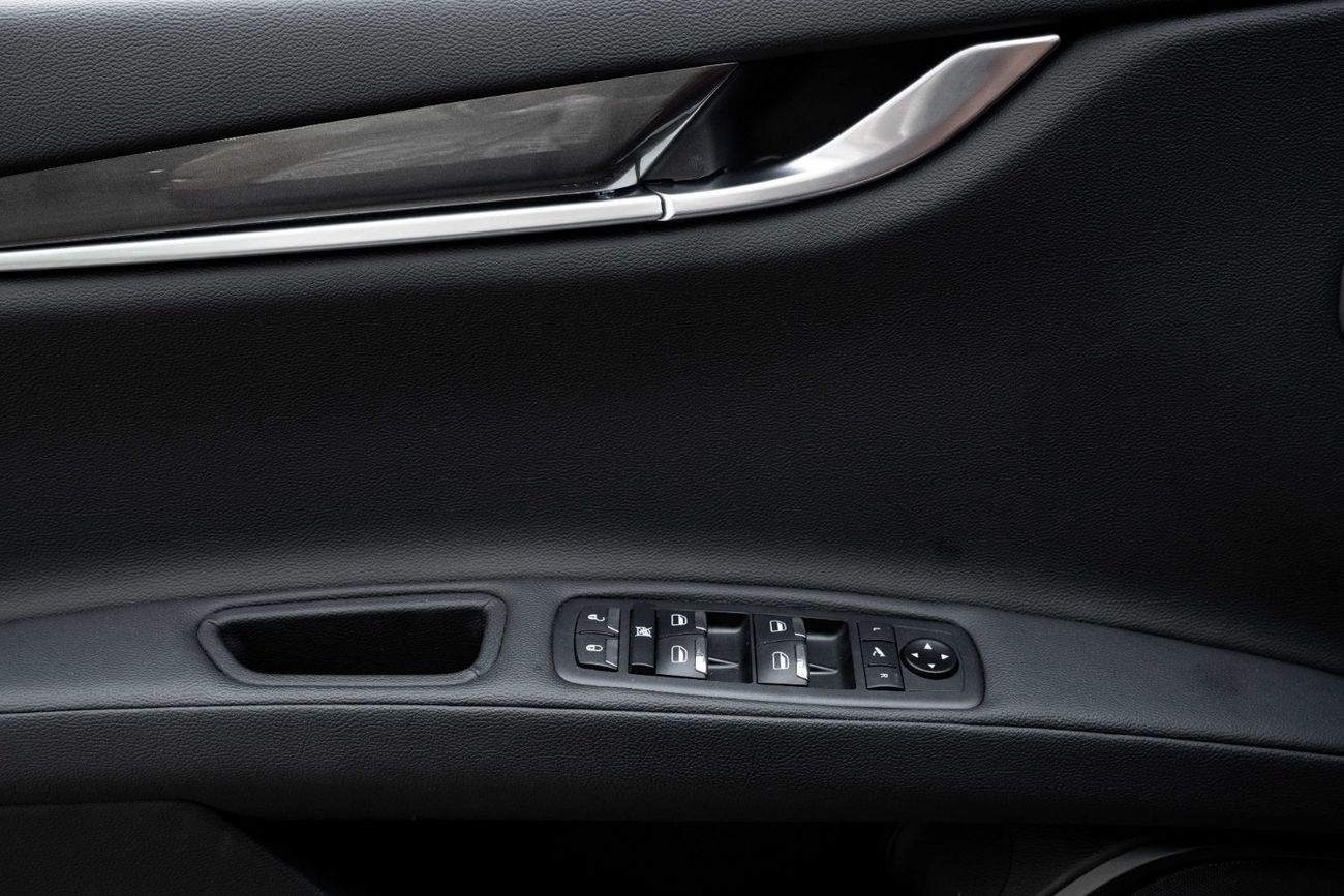 مازيراتي جيبلي GT Hybrid | 3,035 P.M  | 0% Downpayment | Low Mileage