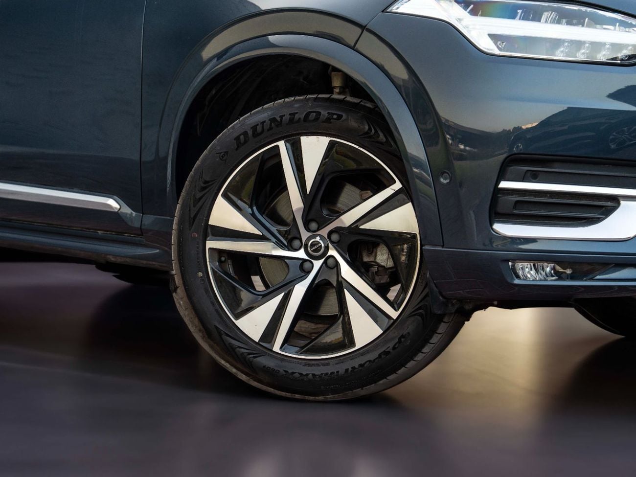 Volvo XC90 PLUS BRIGHT