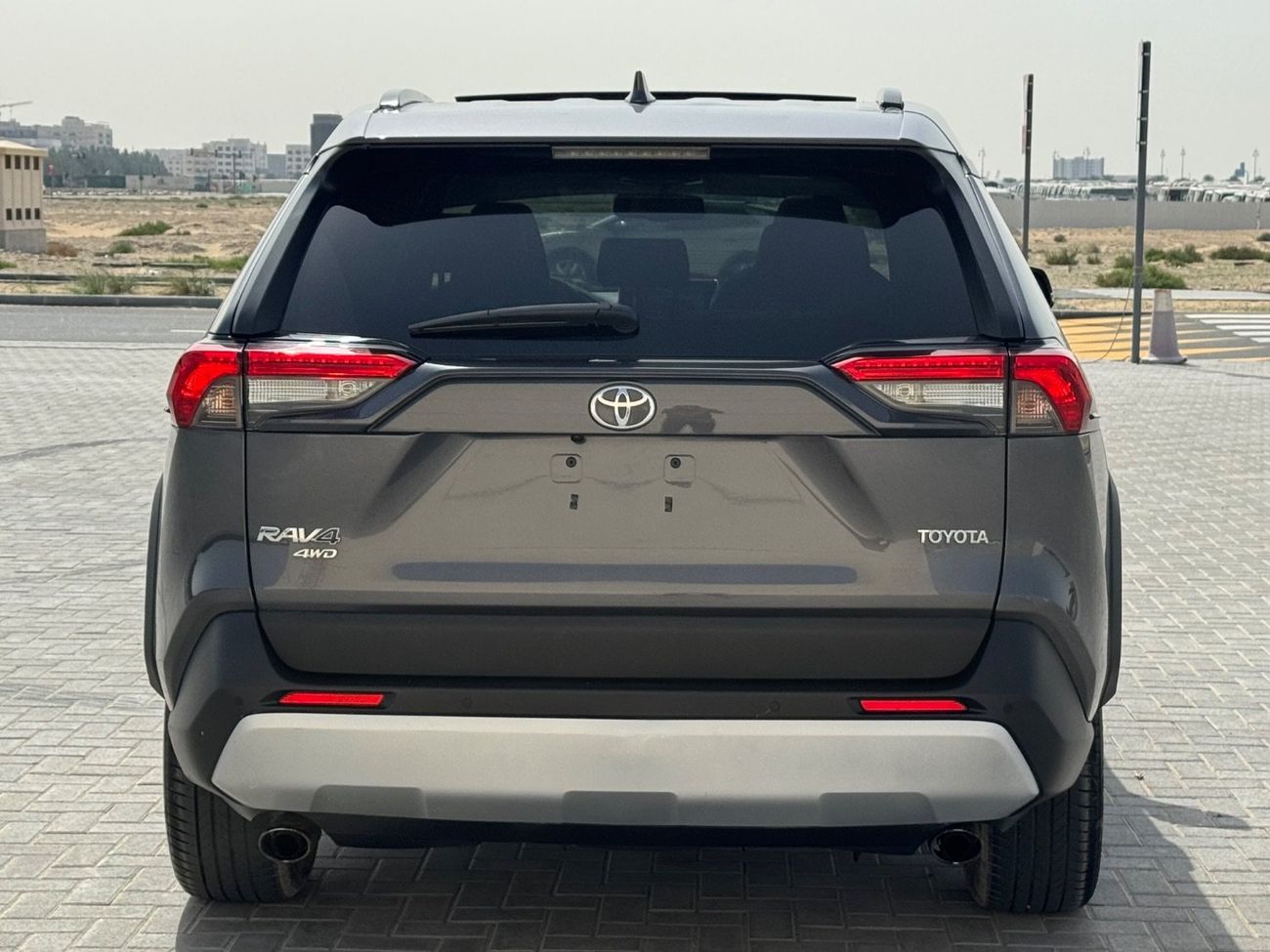 تويوتا راف ٤