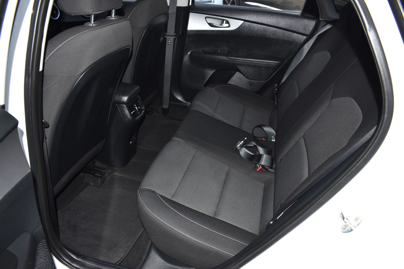 Kia Cerato AED 799 PM | 1.6L LX GCC DEALER WARRANTY