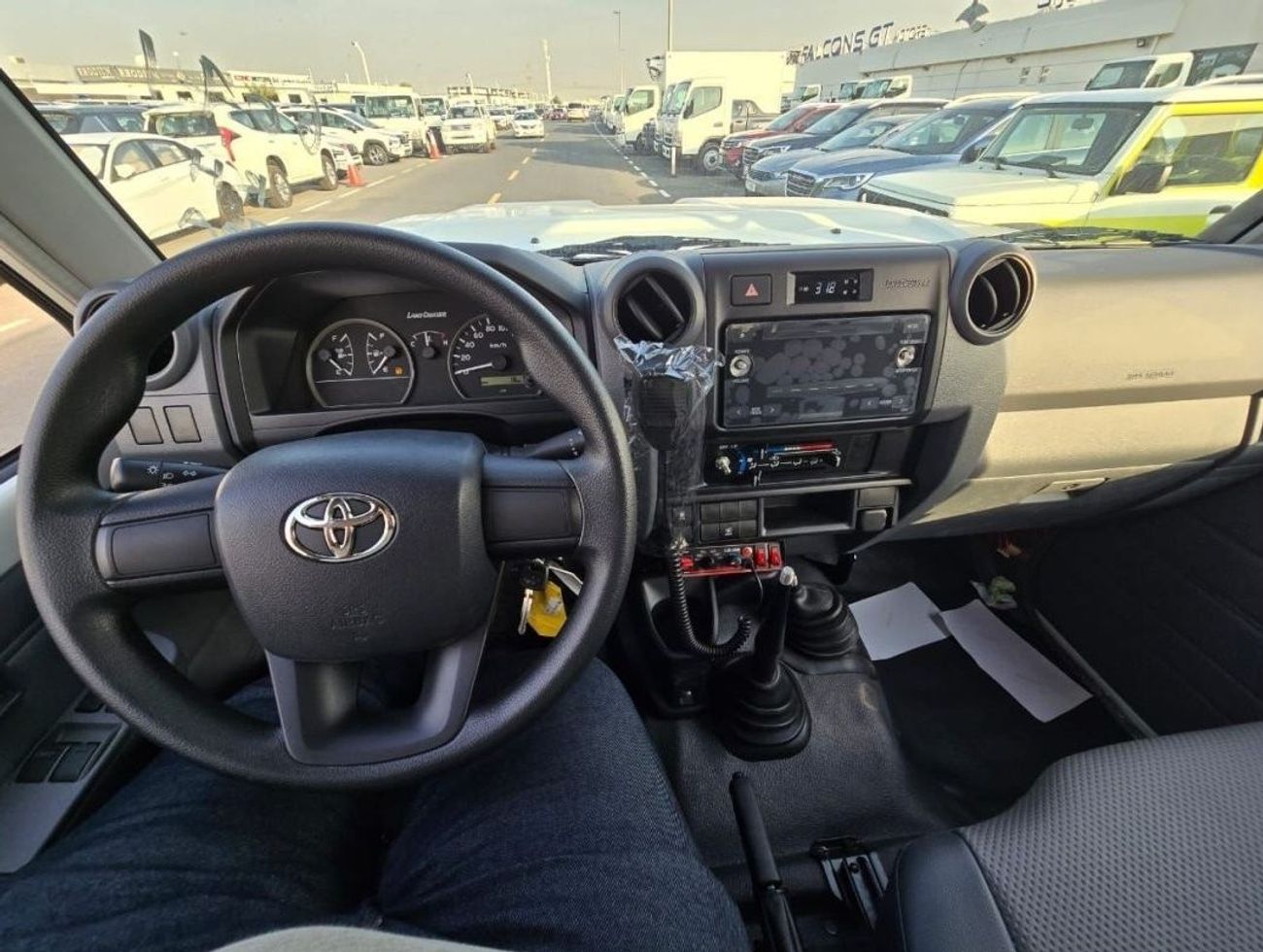 Toyota Land Cruiser 70 LAND CRUISER LC78 4.2L AMBULANCE