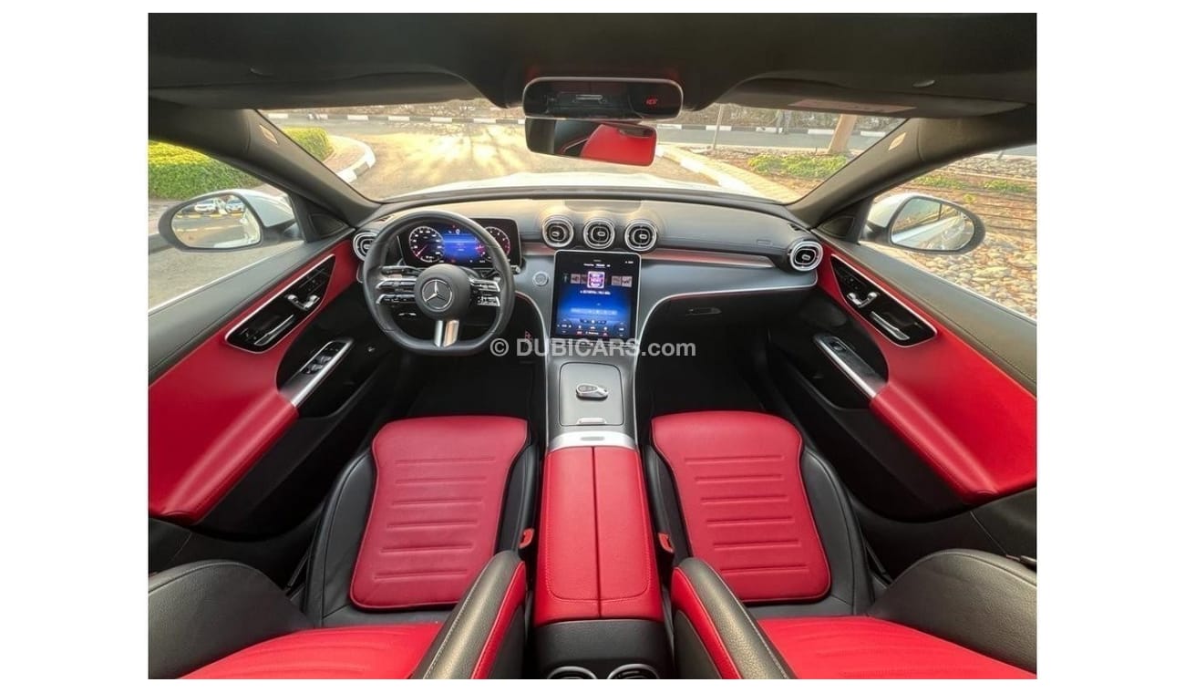 Mercedes-Benz C 200 MERCEDES BENZ C200 1.5L GCC FULL OPTIONS UNDER WARRANTY WITH CERVICE CONTRACT 2027 (