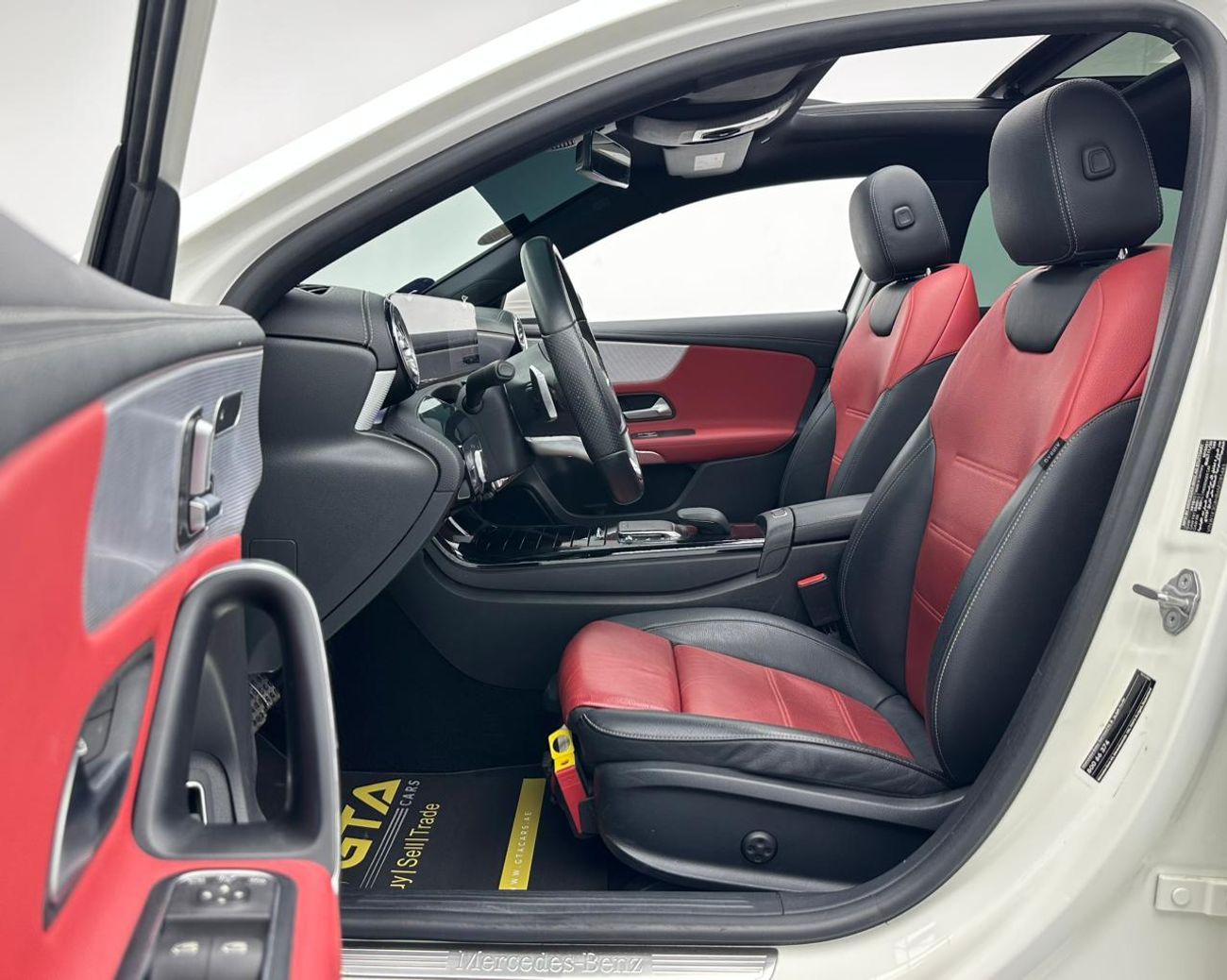 Mercedes-Benz A 200 Premium + 1.4L 2021 Mercedes-Benz A200 Premium+, 2026 Mercedes Warranty +  Service Contract, Mercede