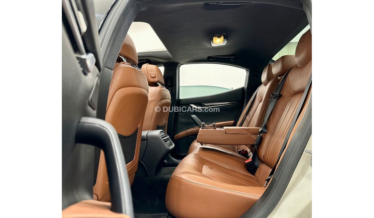 Maserati Ghibli Std 2015 Maserati Ghibli, Service Pack Available, Low kms, GCC Specs