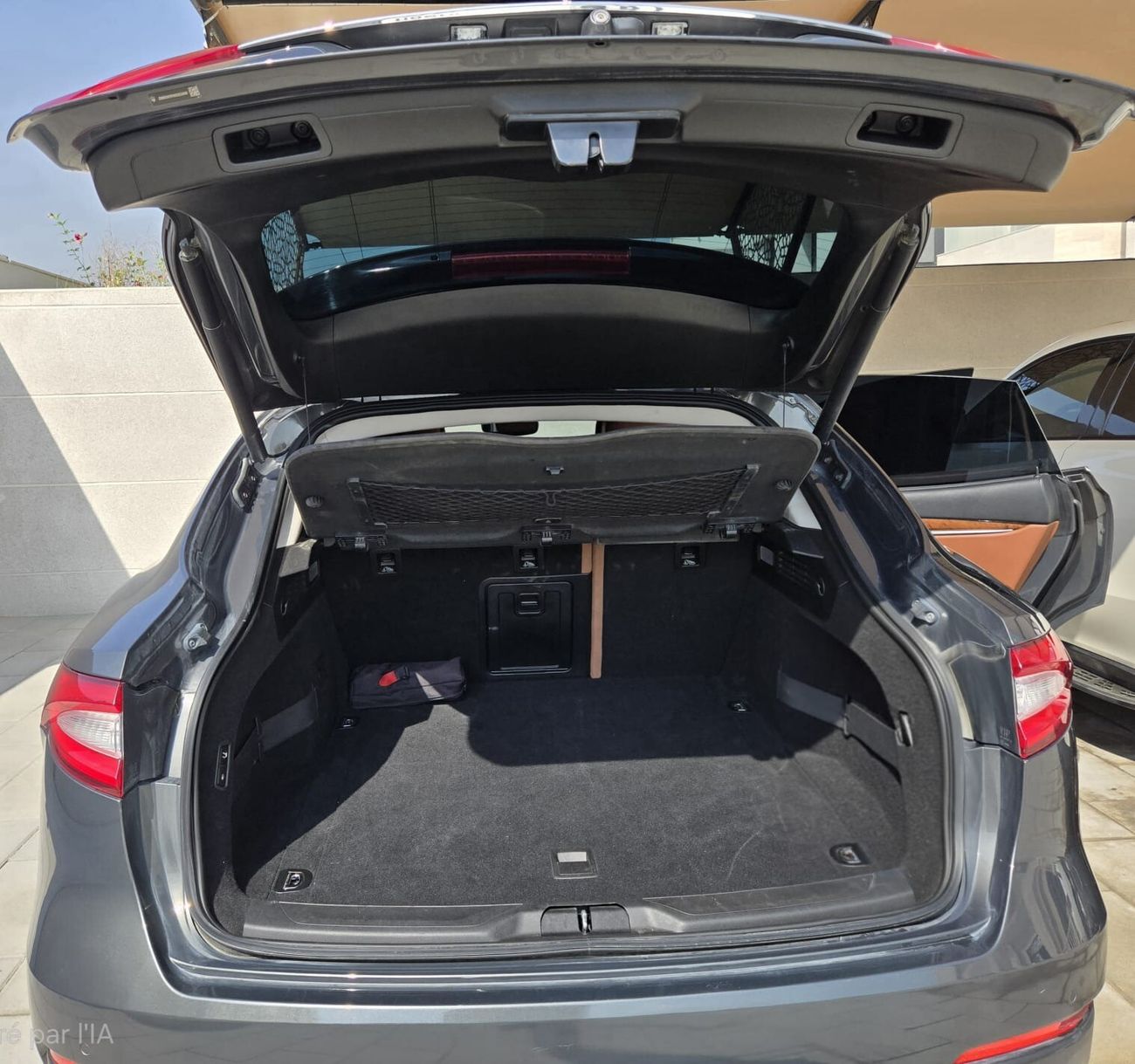 مازيراتي ليفونت Std 3.0L (345 HP)