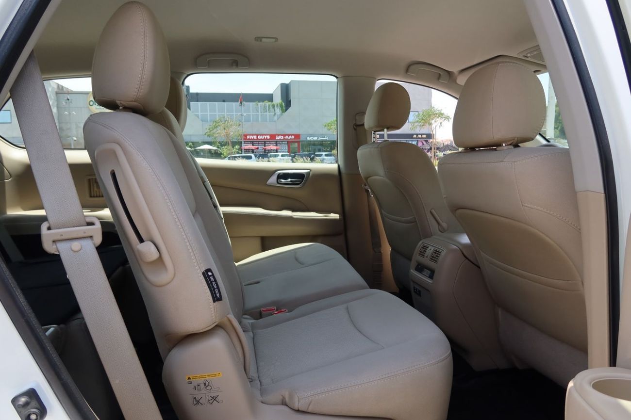 Nissan Pathfinder Platinum 3.5L