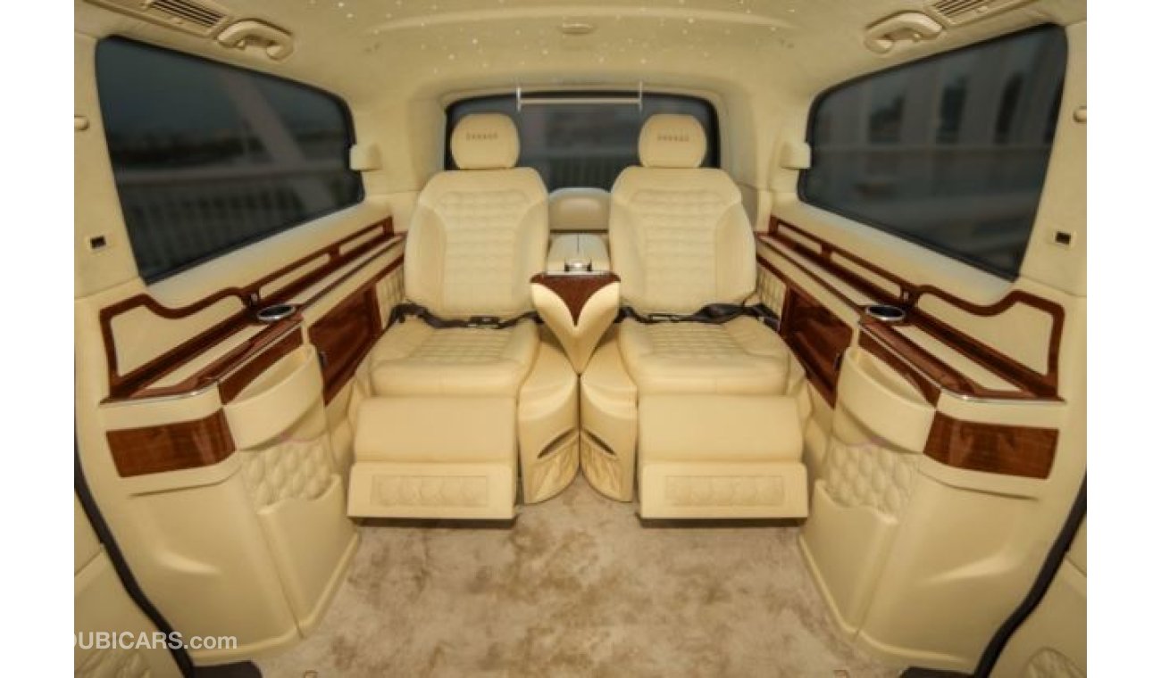 مرسيدس بنز V 250 Luxury VIP Van 2019 Brand New