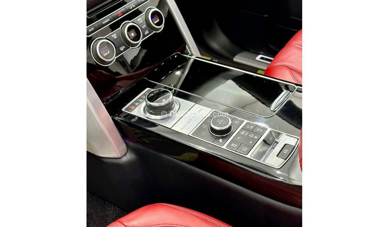 Land Rover Range Rover 2017 Range Rover Vogue V8 SE Supercharged, Warranty, Full Service History, Full Options, GCC