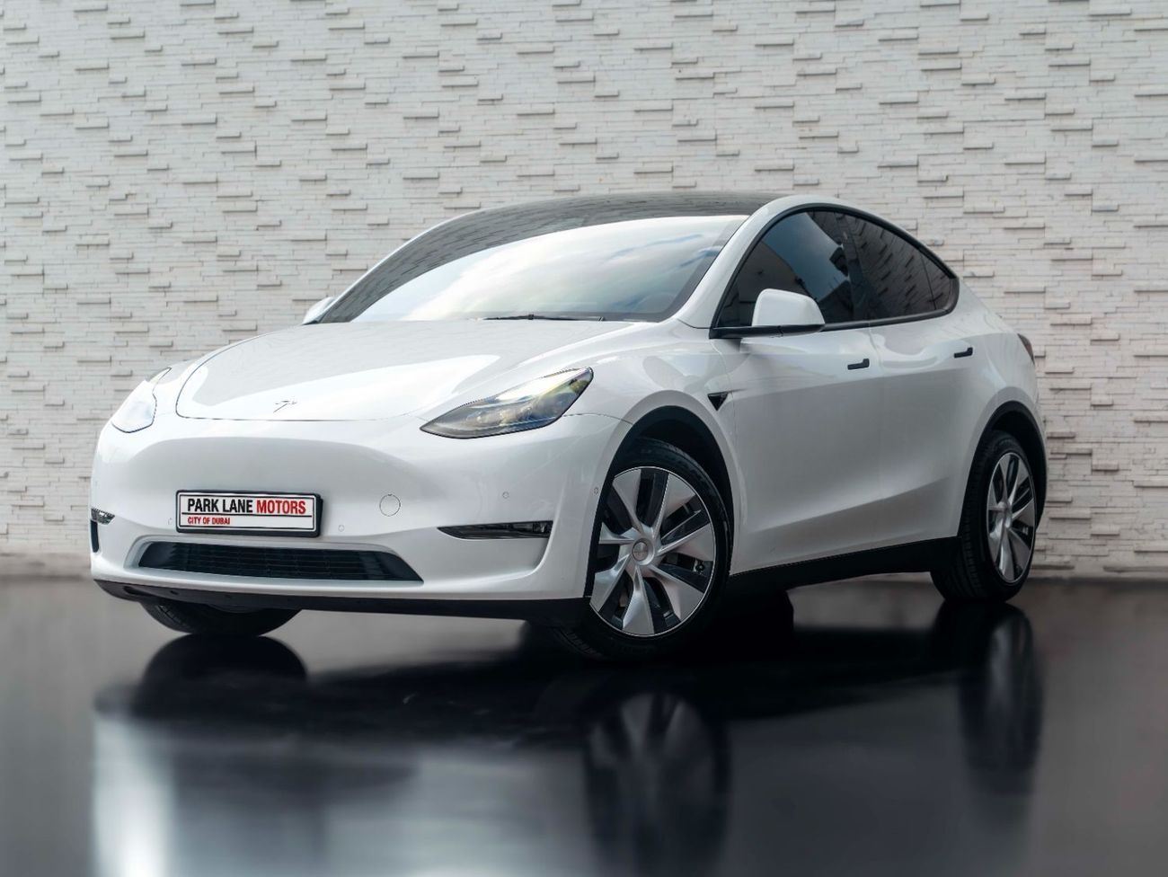 Tesla Model Y Long Range (AWD)