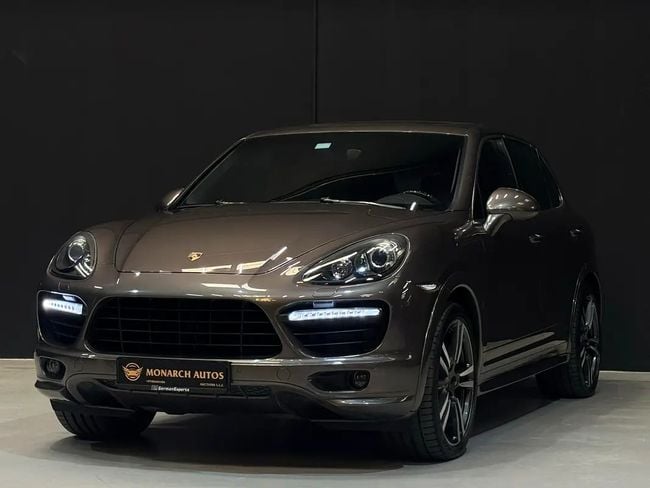 Used 2013 Porsche Cayenne GTS for sale in UAE | Verified Second Hand Porsche Cayenne GTS Price