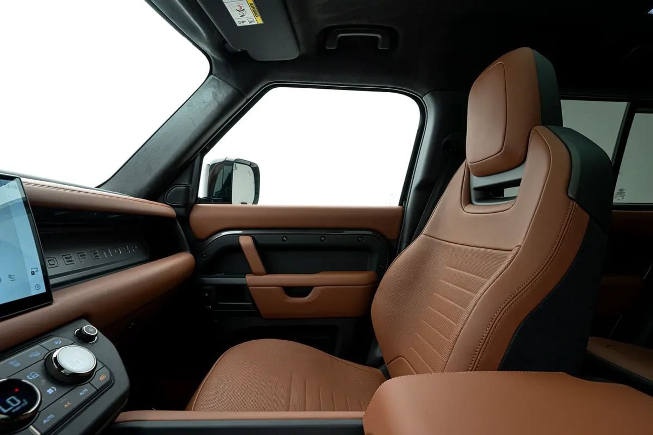 Land Rover Defender 110 Octa - European Specs