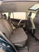 Toyota RAV4 XLE 2.5L / Sunroof, 4WD Full option