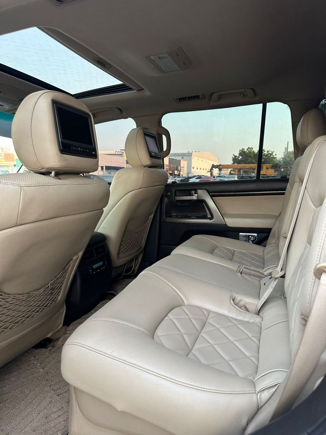 Toyota Land Cruiser تويوتا لاندكروزر VXR i خليجي 2011