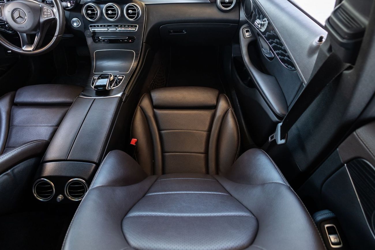 Mercedes-Benz GLC 250 4MATIC 2.0L