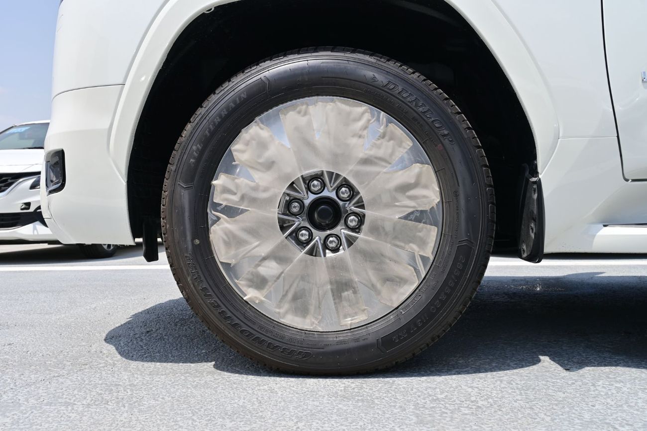 Toyota Land Cruiser GXR3 3.3L Toyota Land Cruiser GX-R 3.3L TwinTurbo V6 Diesel, 4WD