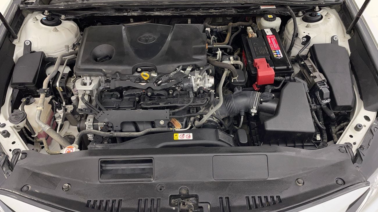 تويوتا كامري SE 2.5 | بدون دفعة مقدمة | اختبار القيادة في المنزل