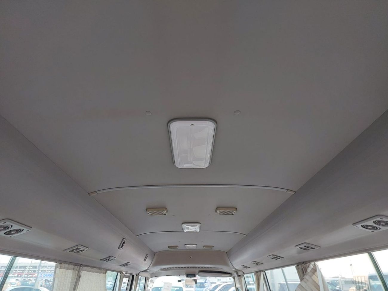 Toyota Coaster TOYOTA COASTER BUS RHD 2007 MODEL 4.0 L DIESEL MANUAL(PM52584)