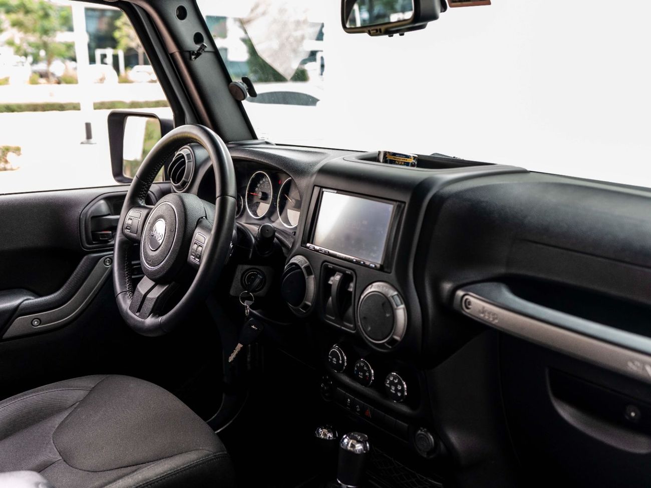 Jeep Wrangler Sport 3.6L A/T