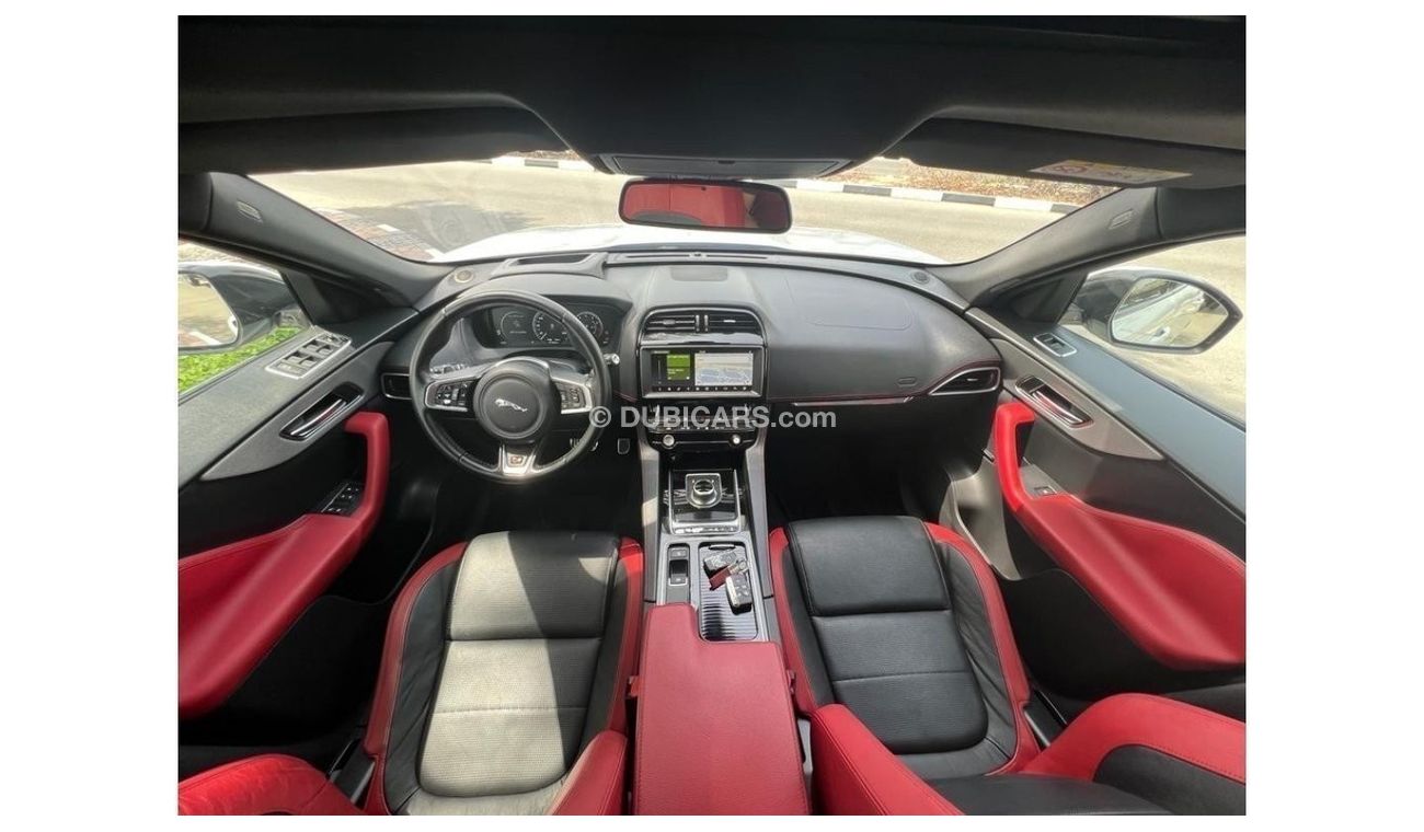 Jaguar F Pace JAGUAR F PACE S 2017 GCC V6 3.0L FULL OPTIONE FULL AGENCY SERVICE HISTORY ORIGINAL P