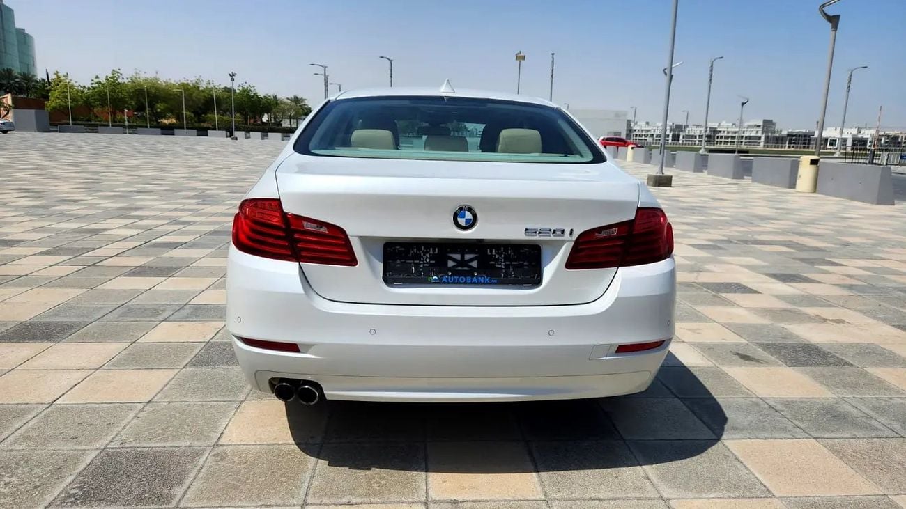 بي أم دبليو 520i إكسكلوسيف AMAZING CONDITION 520i EXCLUSIVE || original paint || FULL SERVICE HISTORY