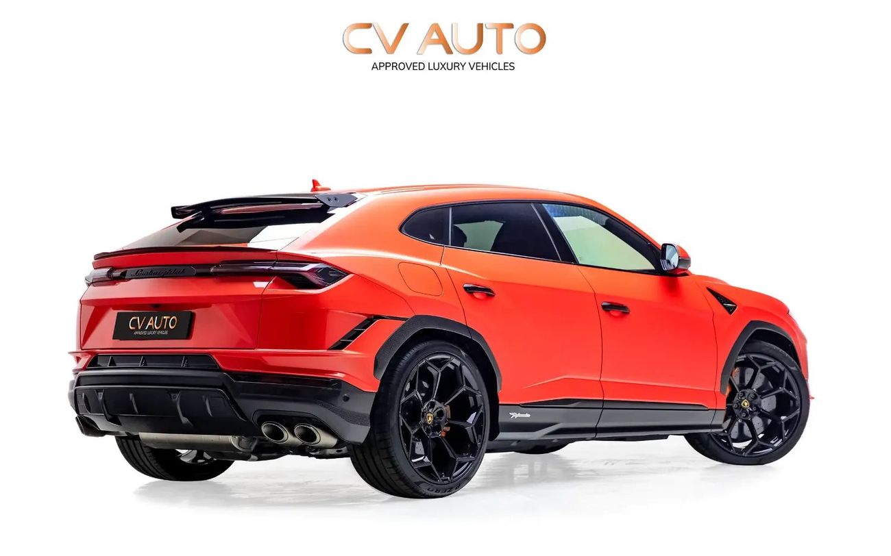 لامبورغيني اوروس 4.0T V8 Performante With Akrapovic Exhaust - Euro Spec