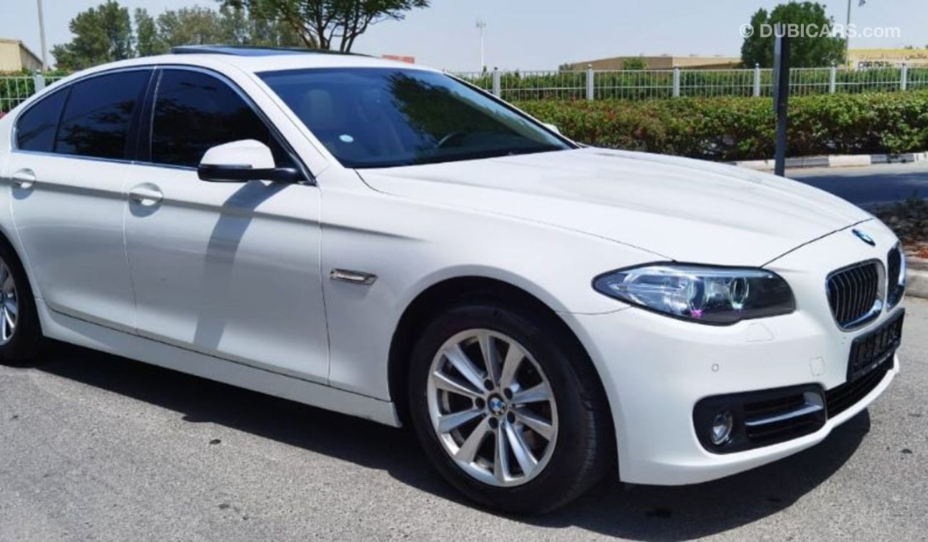 BMW 520i FREE REGISTRATION - LIMITED OFFER - GCC SPECS - WARRANTY