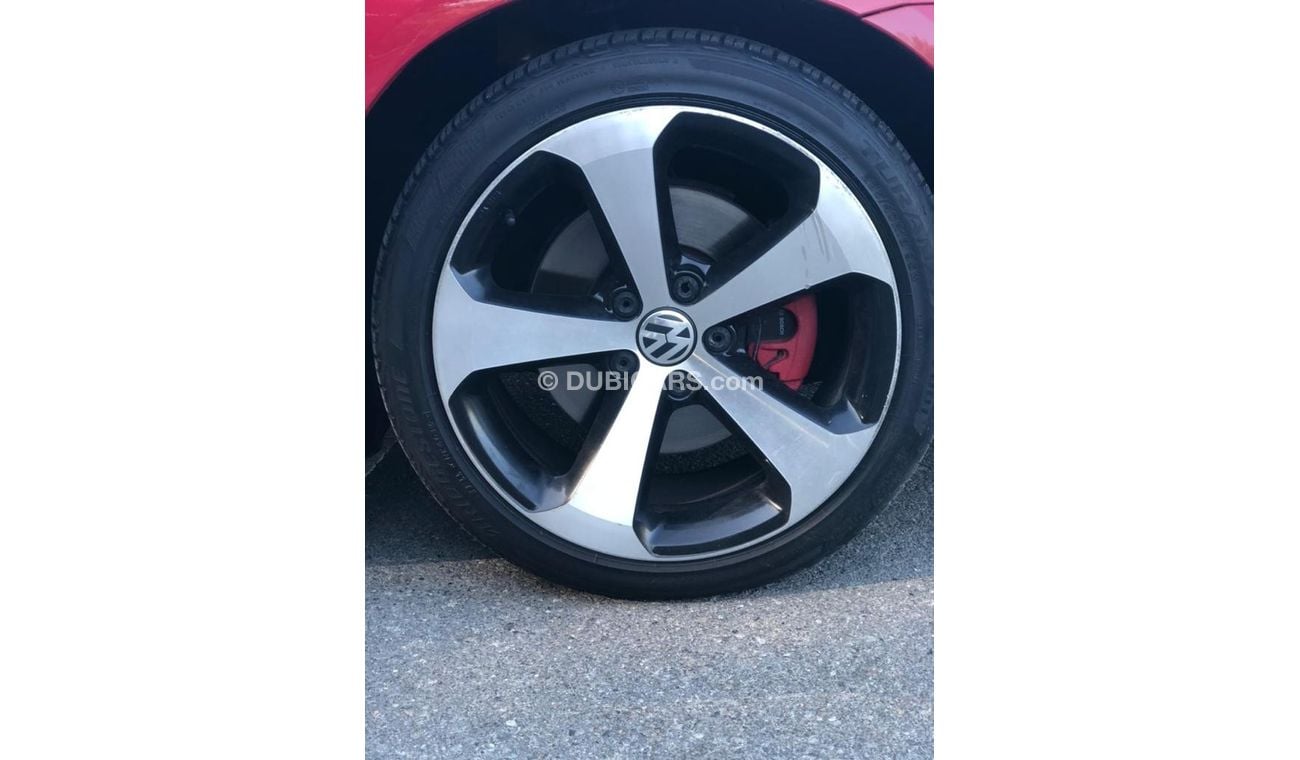 Volkswagen Scirocco R-Line MODEL 2014 GCC CAR PREFECT CONDITION INSIDE AND OUTSIDE FULL OPTION PANORAMIC ROOF LEATHER SE