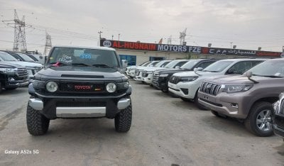 تويوتا إف جي كروزر TOYOTA FJ CRUISER MODEL 2006 PETROL