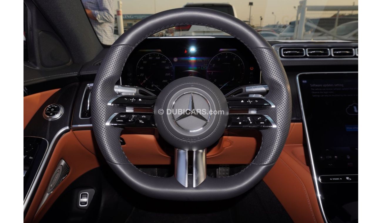 Mercedes-Benz S 580 2023 Mercedes Benz S580 4.0L V8 biturbo with Mild hybrid